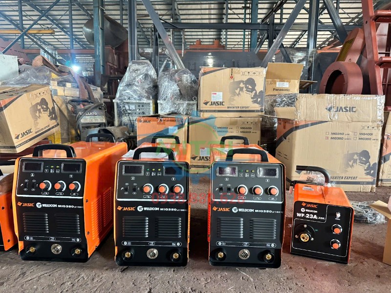 Đóng gói máy hàn Jasic NB-350E giao khách