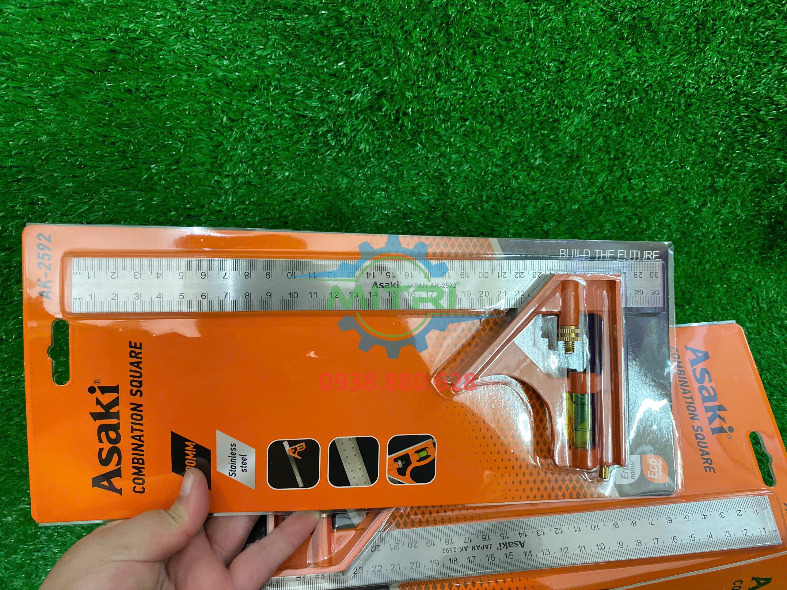 Thước eke vuông có thủy Asaki AK-2592 chính hãng