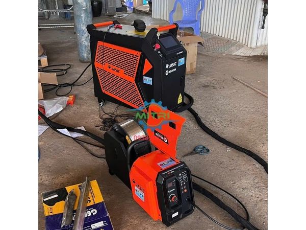 Máy hàn Laser Jasic LS-15000F chính hãng tại Minh Triết