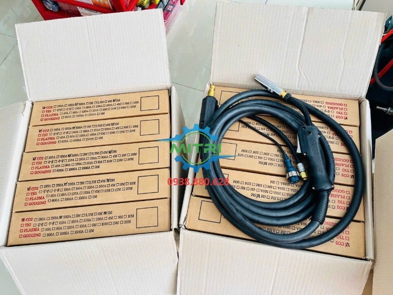 Khách hàng nghiệm thu Súng hàn MIG SUNSHINE 500A tại xưởng