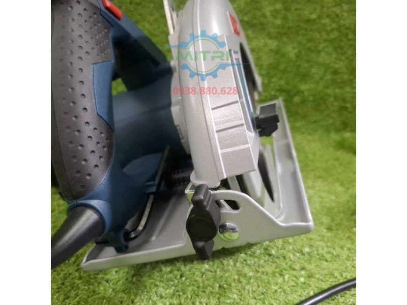 Khóa trục thay lưỡi Bosch GKS 190