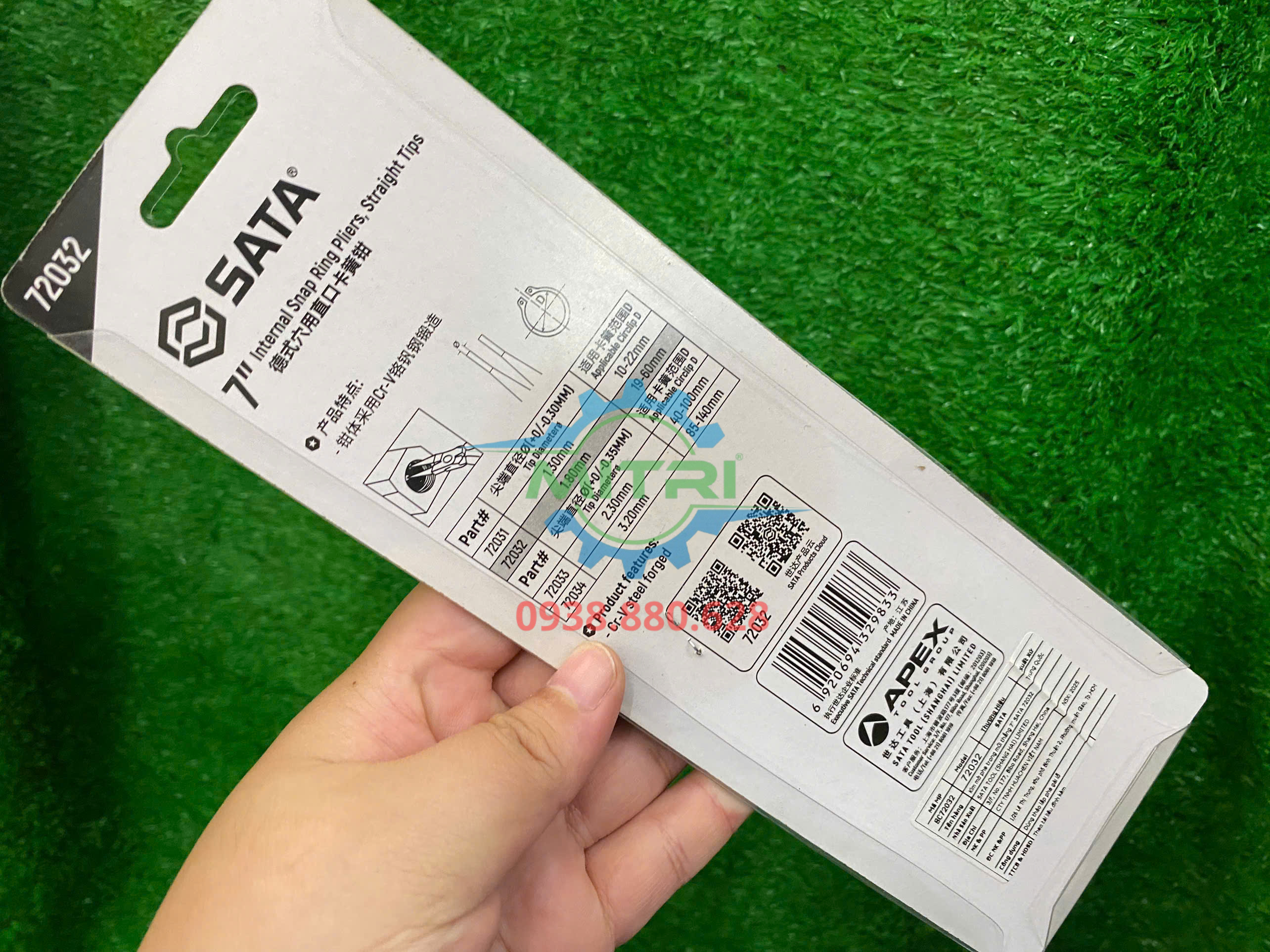 Thao tác mở phe trong với kìm Sata 72032