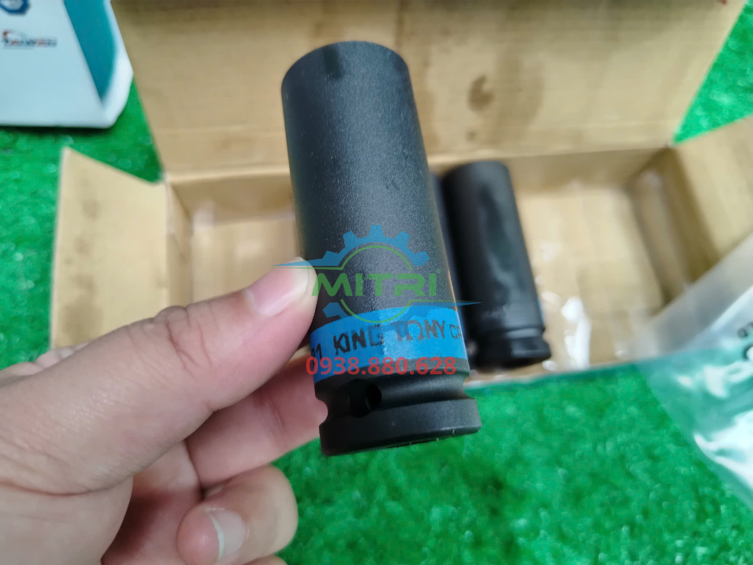 Đầu khẩu đen 21mm Kingtony dùng cho máy siết bu lông