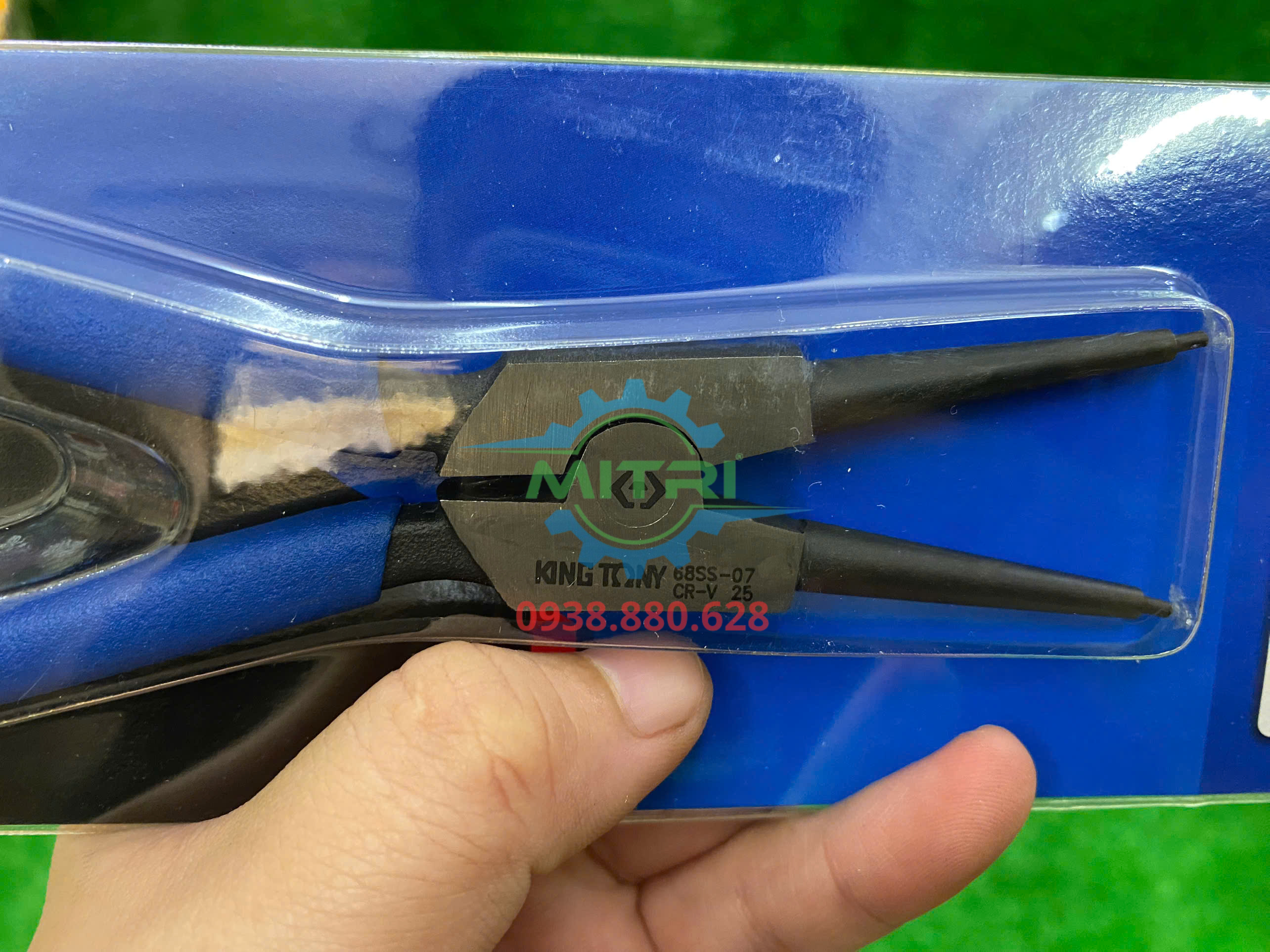 Kìm mở phe ngoài Kingtony 68SS-07 180mm mũi thẳng