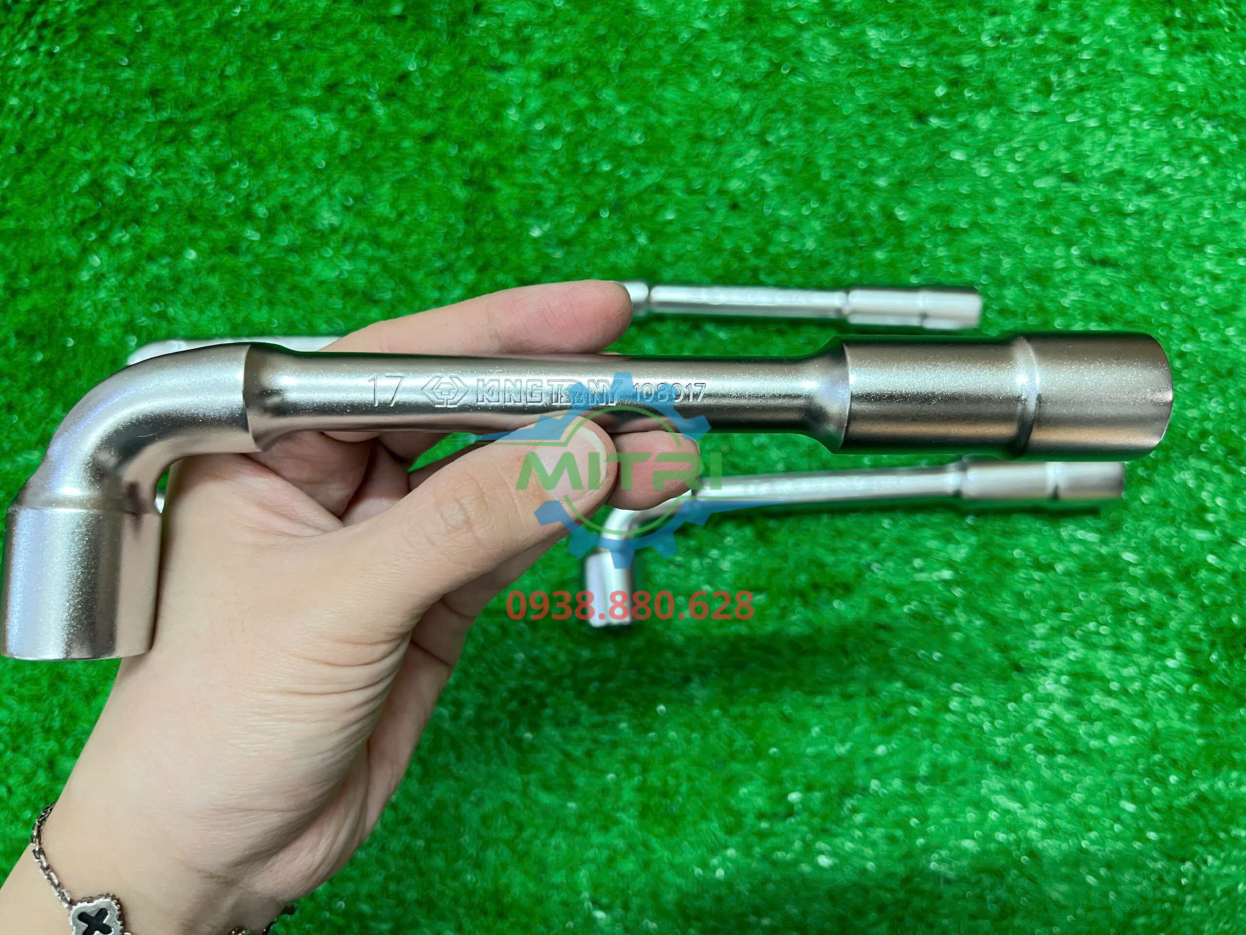Lỗ xuyên thấu góc chữ L ống điếu Kingtony 17mm