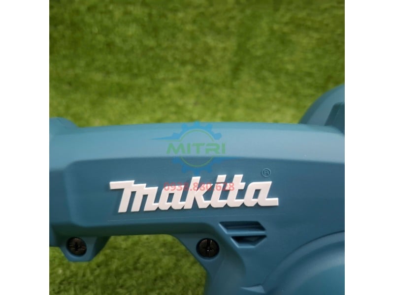 Logo Makita trên máy thổi DUB185RT chính hãng