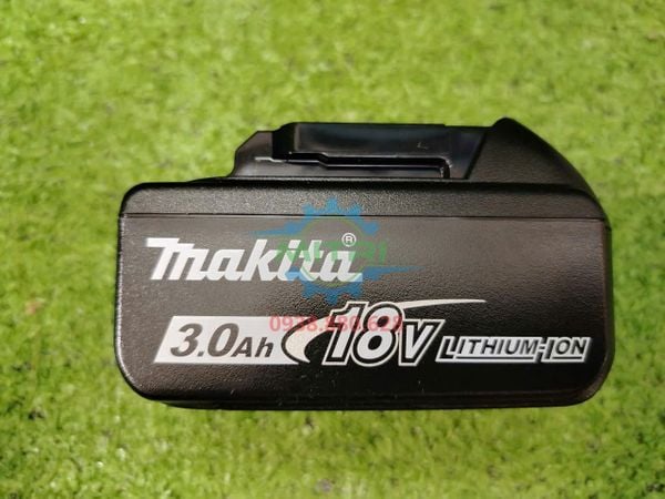 Logo pin Makita 18V 3.0Ah BL1830B