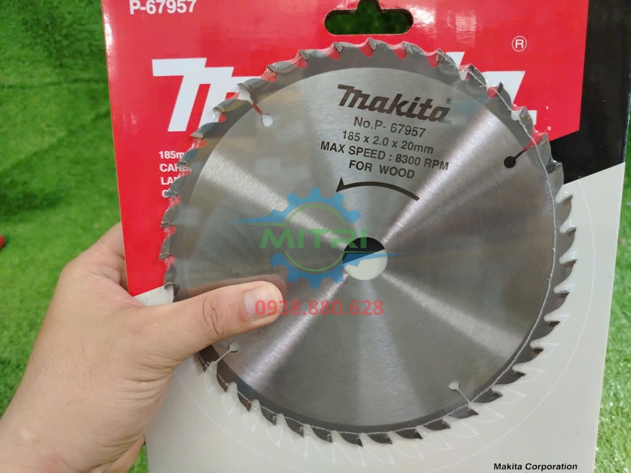 Lưỡi cắt gỗ 40 răng Makita P-67957 185mm trục 20mm chính hãng có sẵn tại Minh Triết