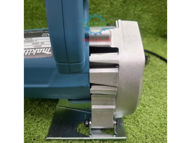 Makita M4100B 110mm 1200W nhỏ gọn