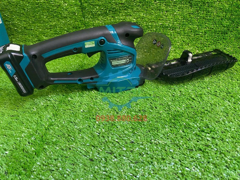 Makita UH201DSY góc nghiêng 45 độ dùng cho sân vườn gia đình Makita UH201DSY góc nghiêng 45 độ dùng cho sân vườn gia đình