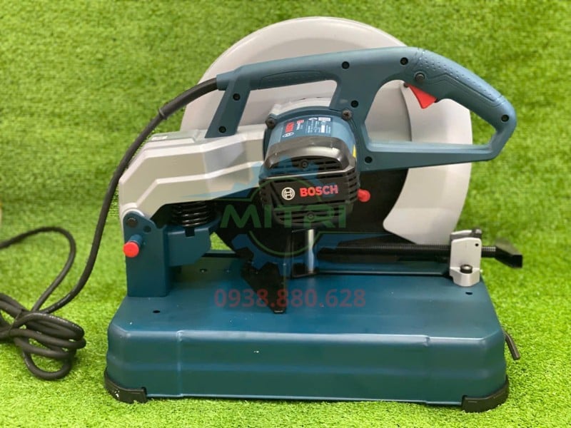 Mặt sau máy cắt sắt Bosch GCO 14-24