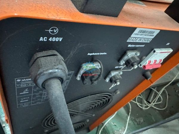Mặt sau Jasic TIG500P AC/DC E312