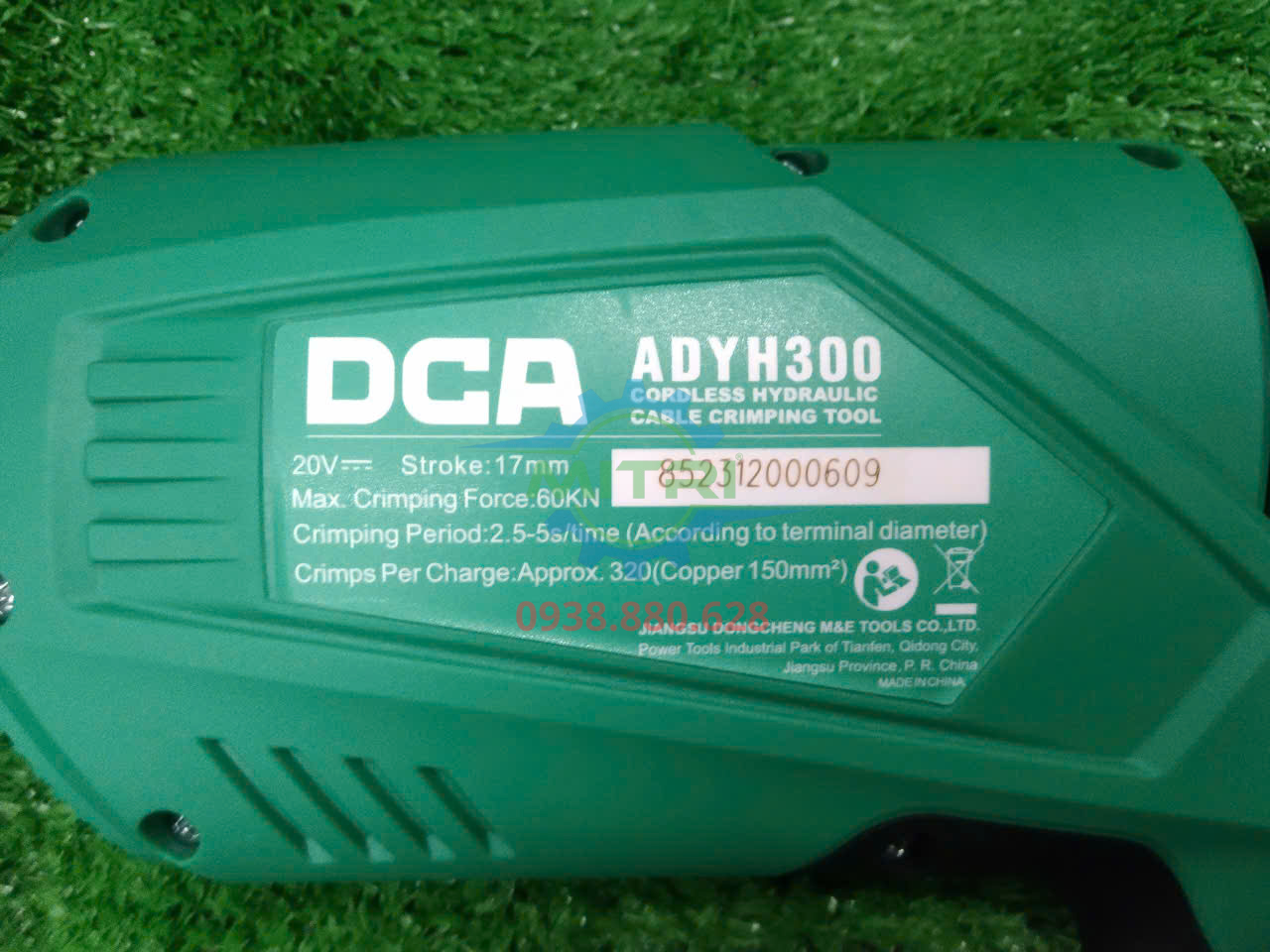 Máy bấm cos thủy lực DCA ADYH300Z 20V thân máy