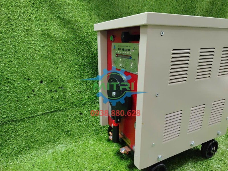 Máy biến thế hàn Hồng Ký HK H250D toàn thân góc trước phải