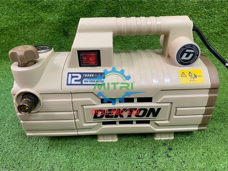 Mặt trên máy xịt rửa Dekton DK-CWR3001VTG
