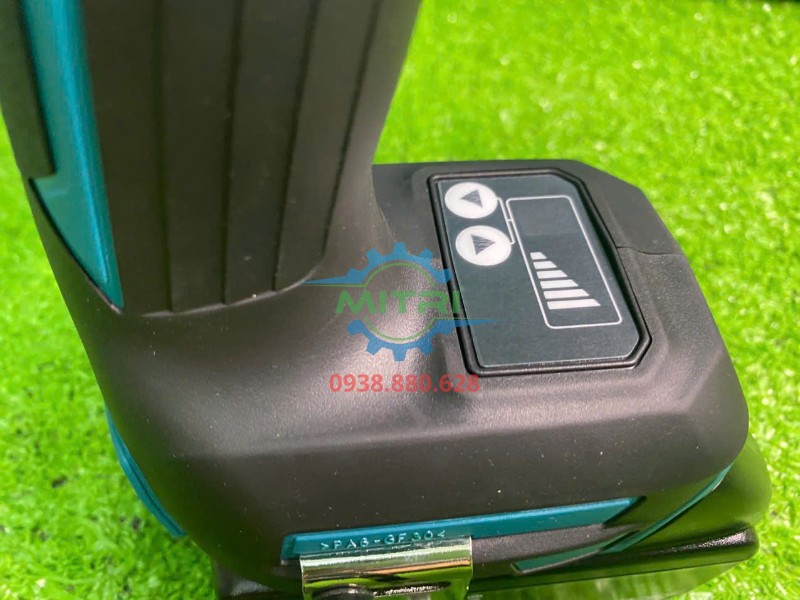Bảng đèn báo trên đế máy Makita DTR181RTE