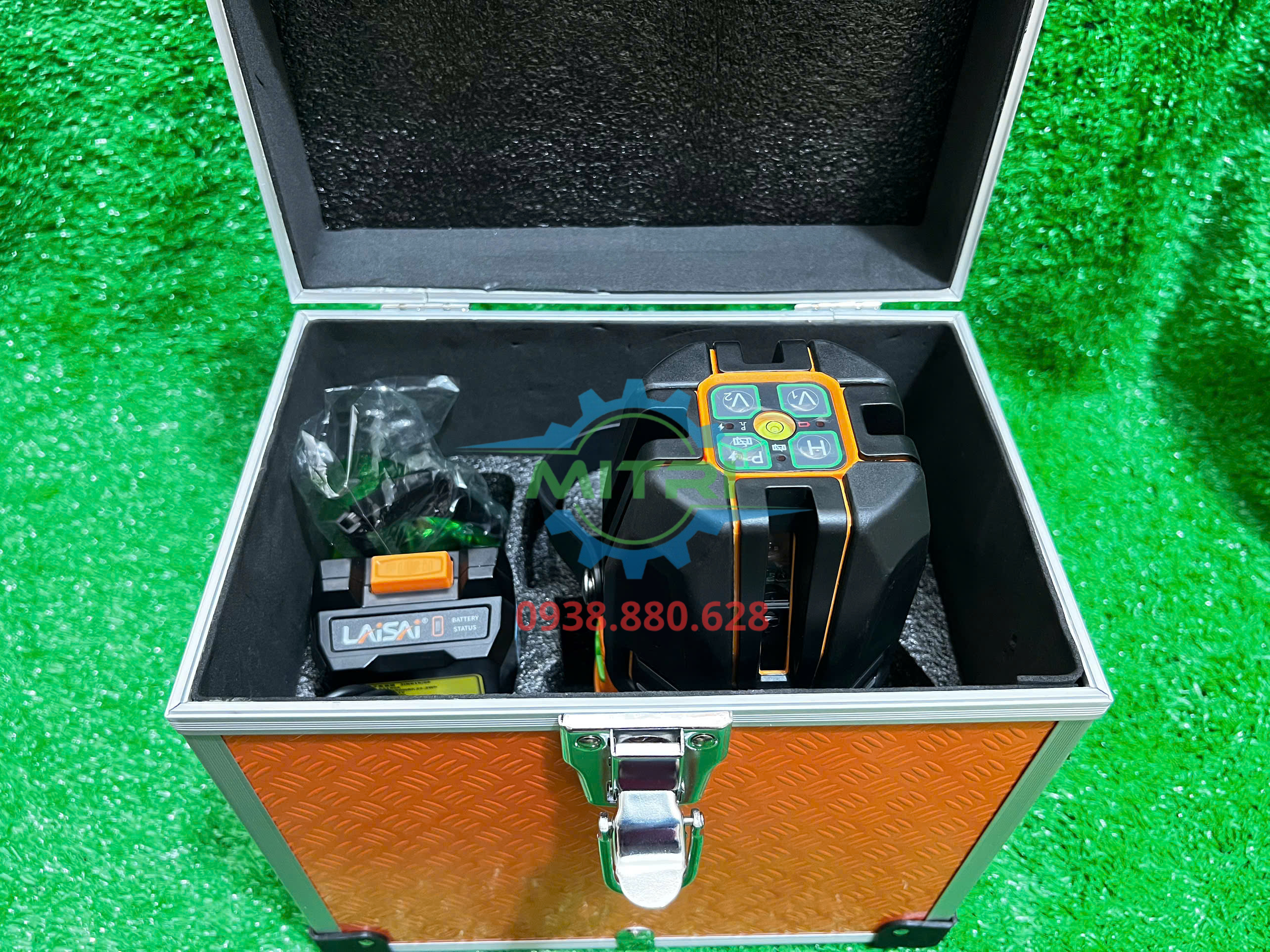 Máy cân mực laser 5 tia xanh Laisai LSG6860D