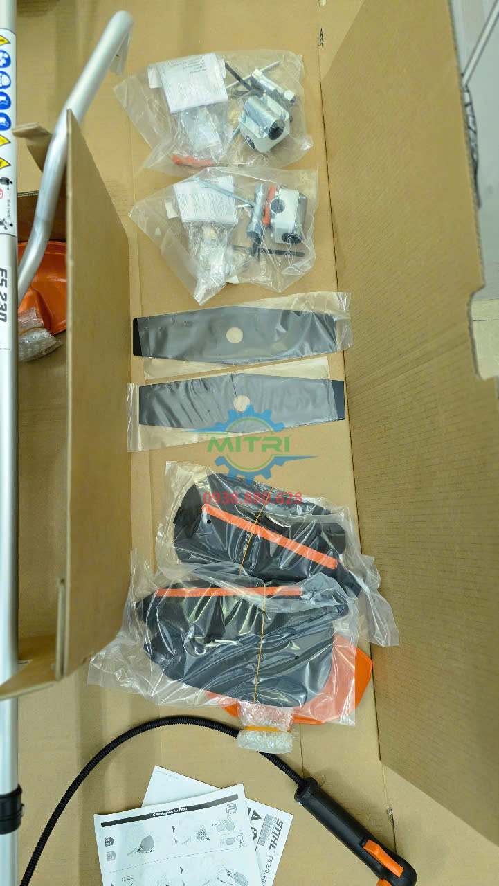 Máy cắt cỏ dùng xăng 1550W Stihl FS230 chính hãng