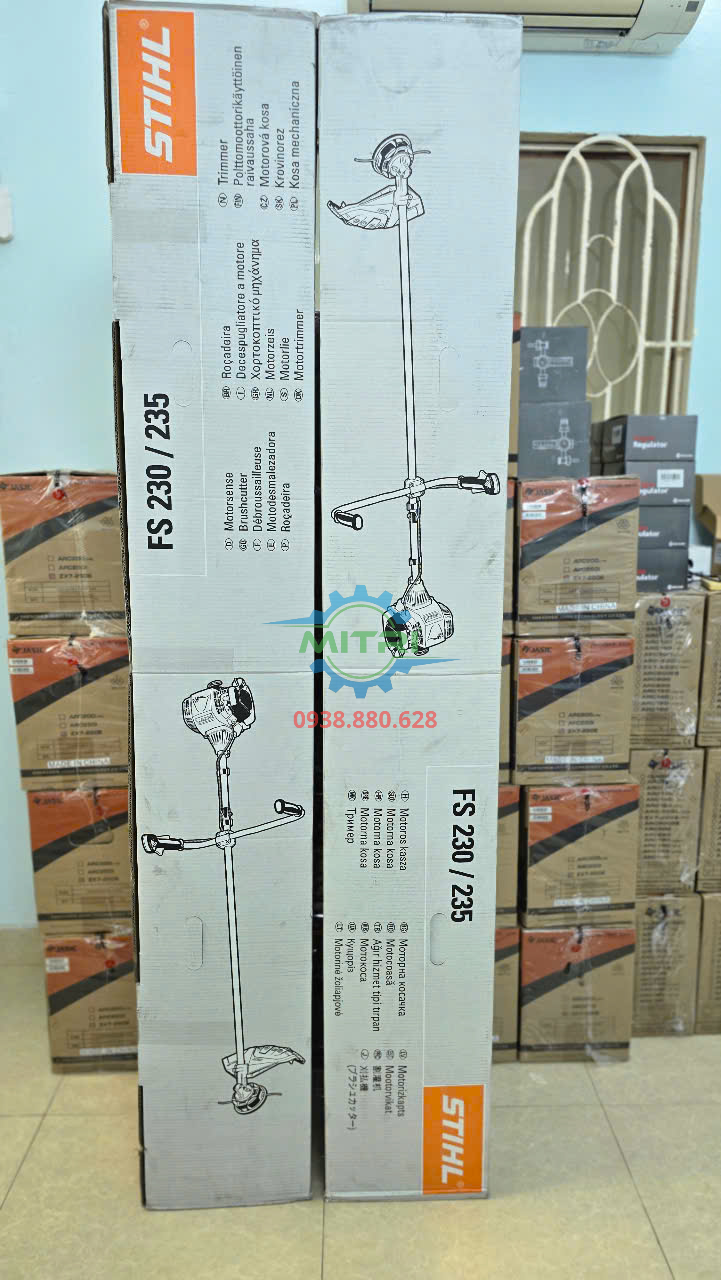 Máy cắt cỏ dùng xăng 1550W Stihl FS230 kèm phụ kiện đầy đủ