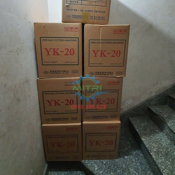 Máy cắt ống bằng tia lửa có sẵn nhiều tại Minh Triết