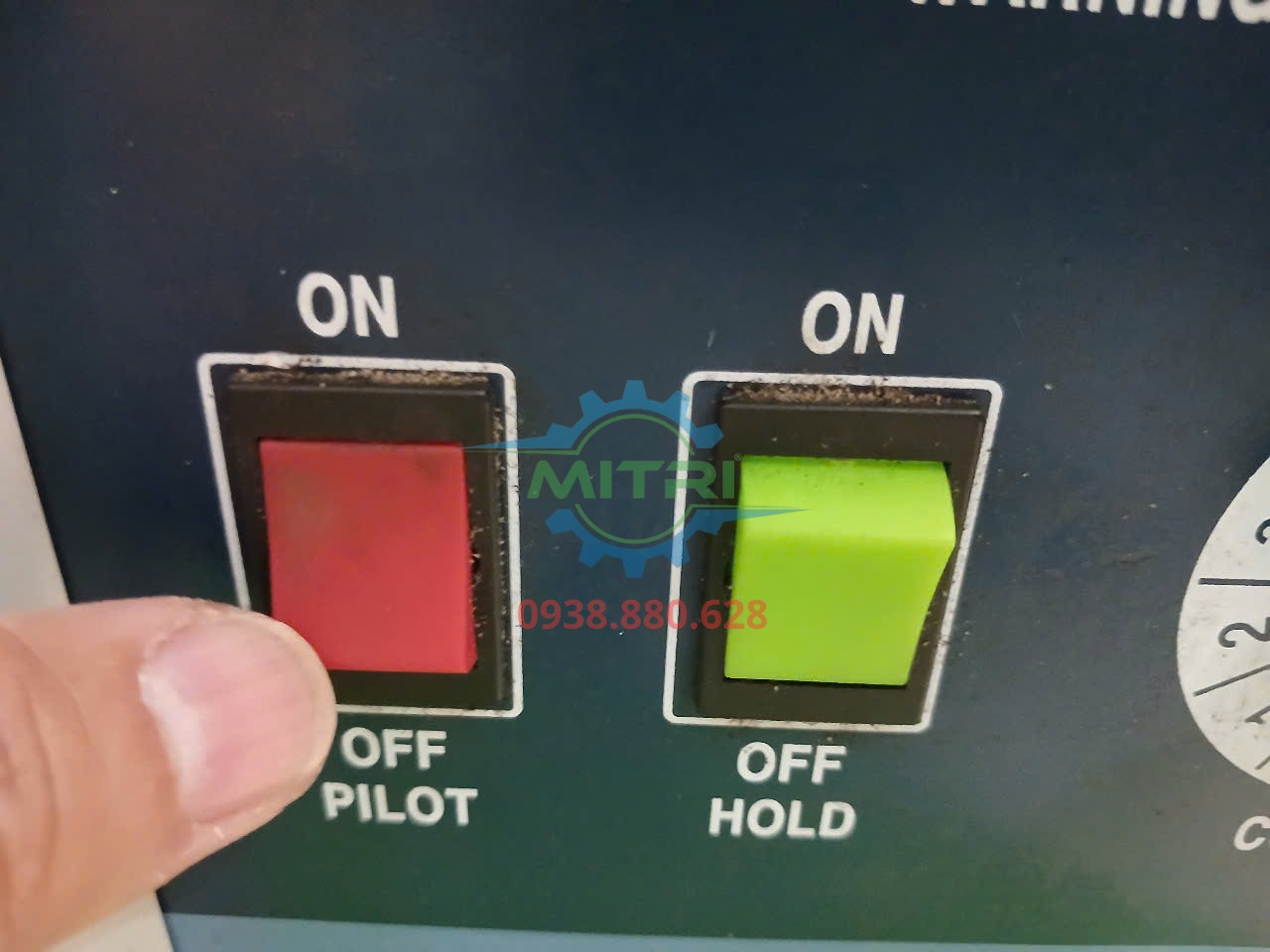 Máy cắt plasma OMEGA model 80P