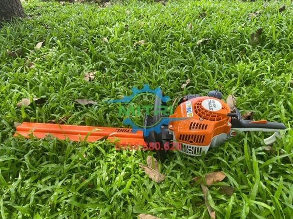 Test cắt tỉa hàng rào bằng STIHL HS45