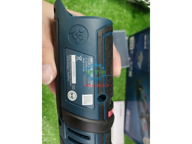 Máy cắt xoay Bosch GRO 12V-35 đầu cặp 3.2mm