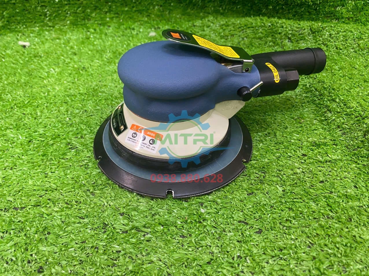 Máy chà nhám chuyên dụng Kawasaki KPT-1320F-6 được kiểm tra trước khi giao