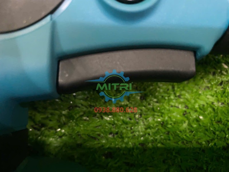 Công tắc trượt máy chà nhám rung Makita BO3710