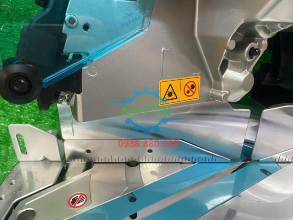 Máy cưa đa góc trượt dùng pin Makita DLS211Z