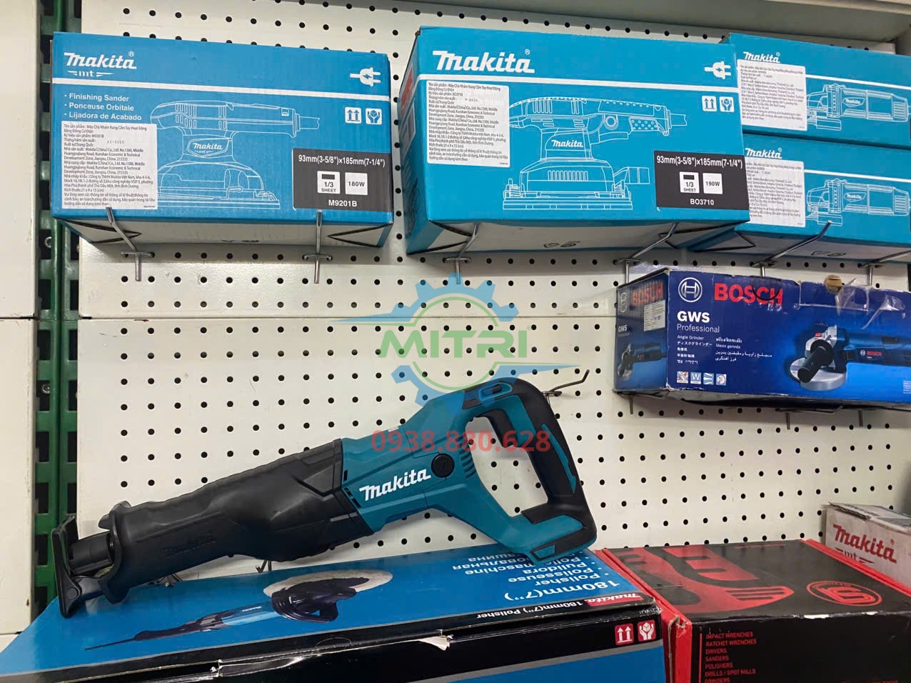 Máy cưa kiếm pin 18V Makita DJR186Z đạt tối đa 2800 nhịp cắt mỗi phút