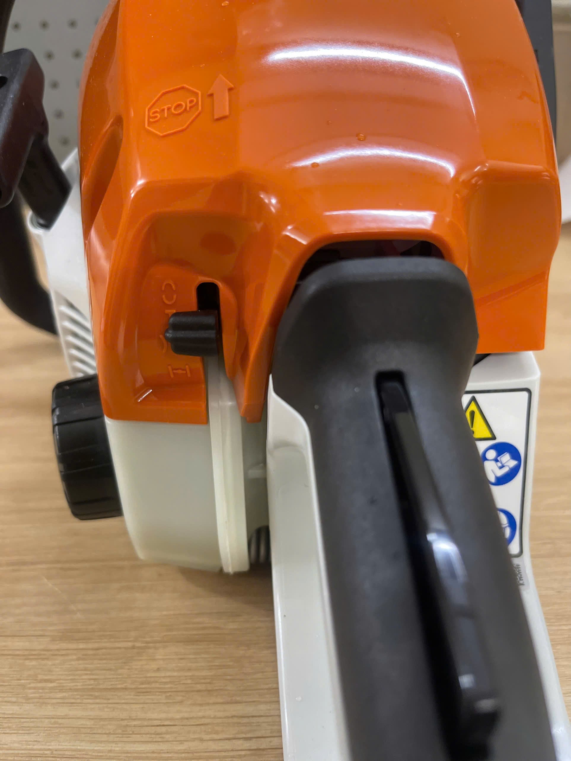 Máy cưa xích STIHL MS172 lam 16 inch hiệu suất cao