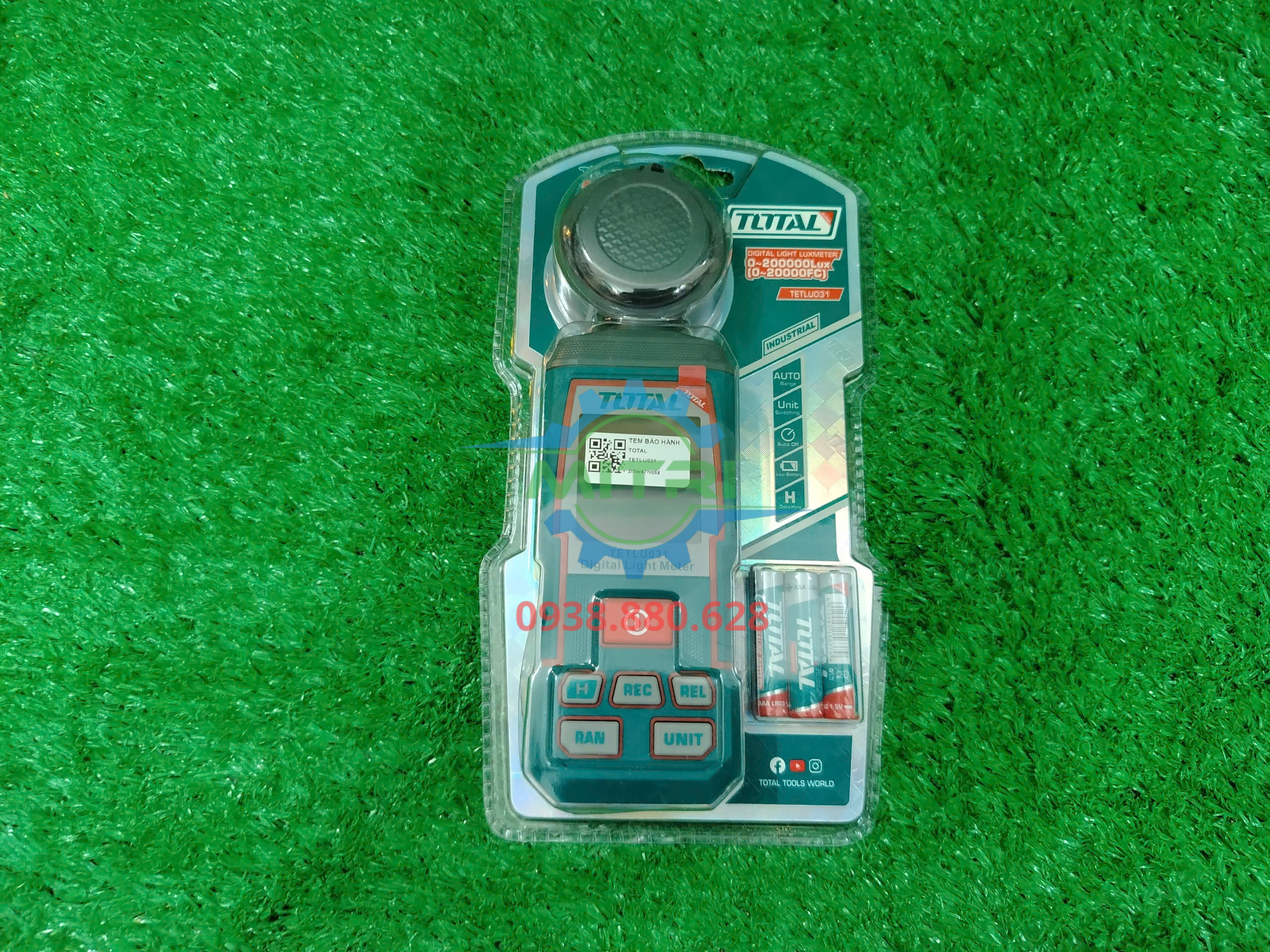 Máy đo cường độ ánh sáng kỹ thuật số Total TETLU031 chính hãng