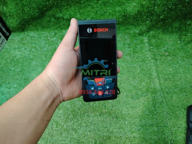 Máy đo khoảng cách Bosch GLM 150C toàn bộ mặt trước