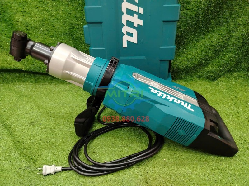 Máy đục Makita HM1511 toàn thân kèm dây nguồn 5m