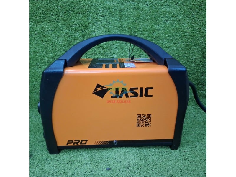 Máy hàn điện tử Jasic ZX7-200PRO chính diện dùng điện 220V