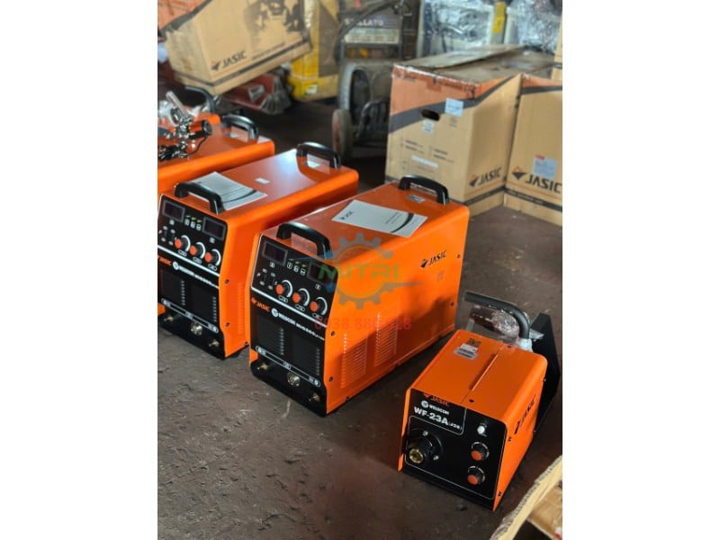 Máy hàn MIG Jasic NB-350E góc 45 độ
