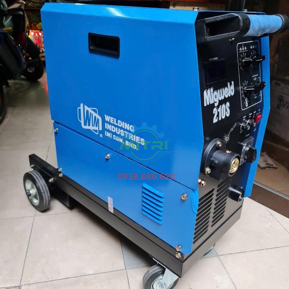 Máy hàn MIG WIM MIGWELD 210S góc nghiêng trái có bánh xe di chuyển trong xưởng