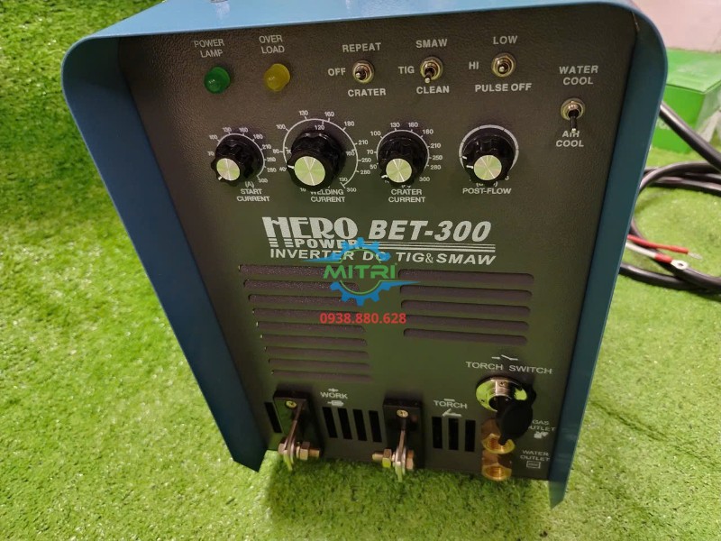 Bảng điều khiển mặt trước Hero BET-300