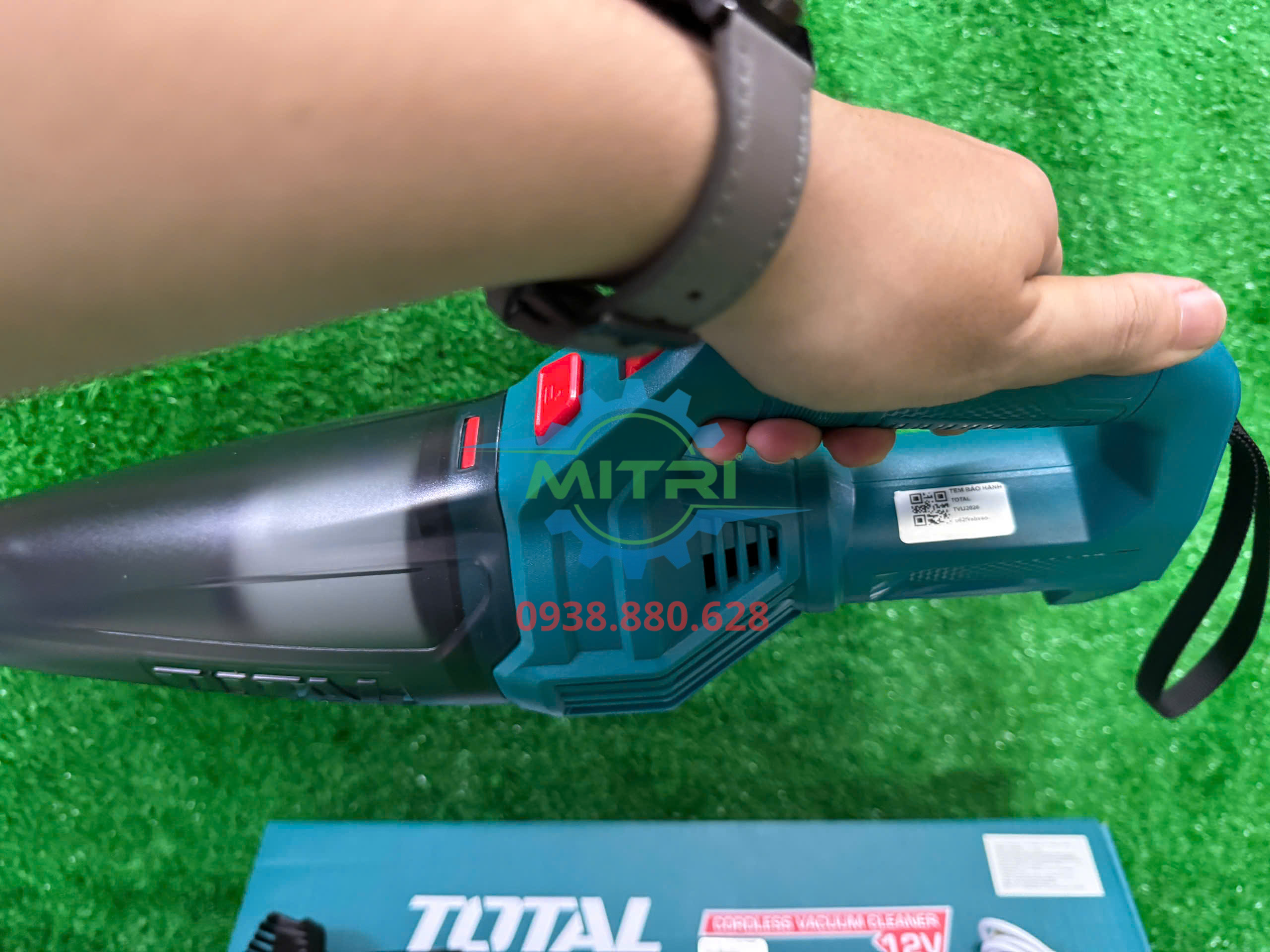 Máy hút bụi 0.5L Total TVLI2026 11.1V vệ sinh khe hẹp