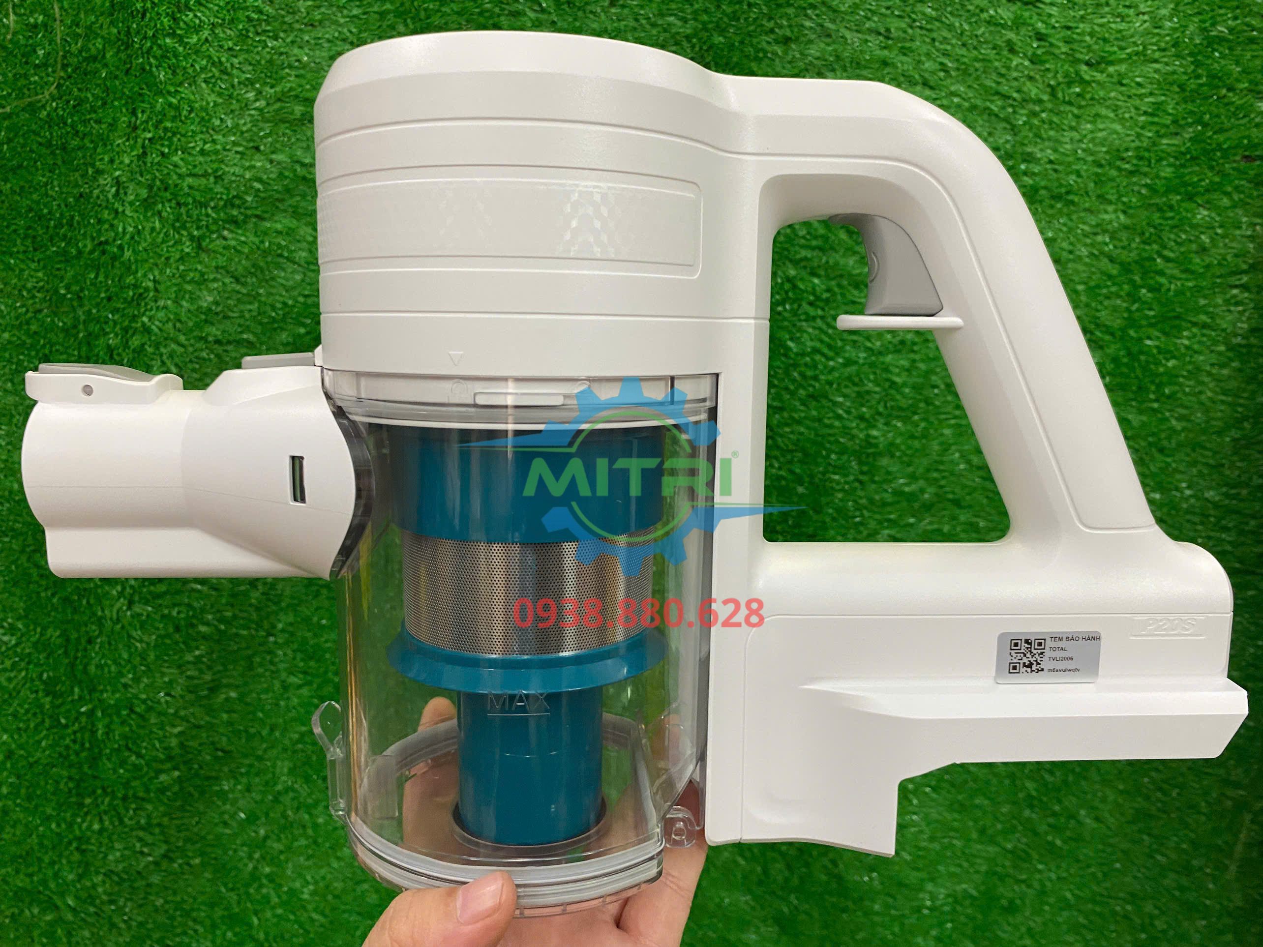Máy hút bụi cầm tay Total TVLI2006 0.8L tiện dụng