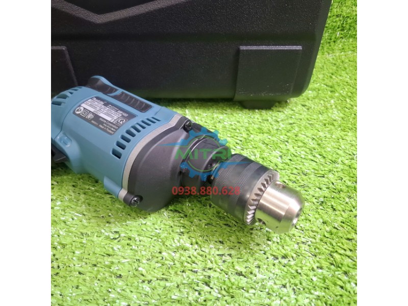 Đầu máy khoan búa Makita M8103KX2B nhìn nghiêng