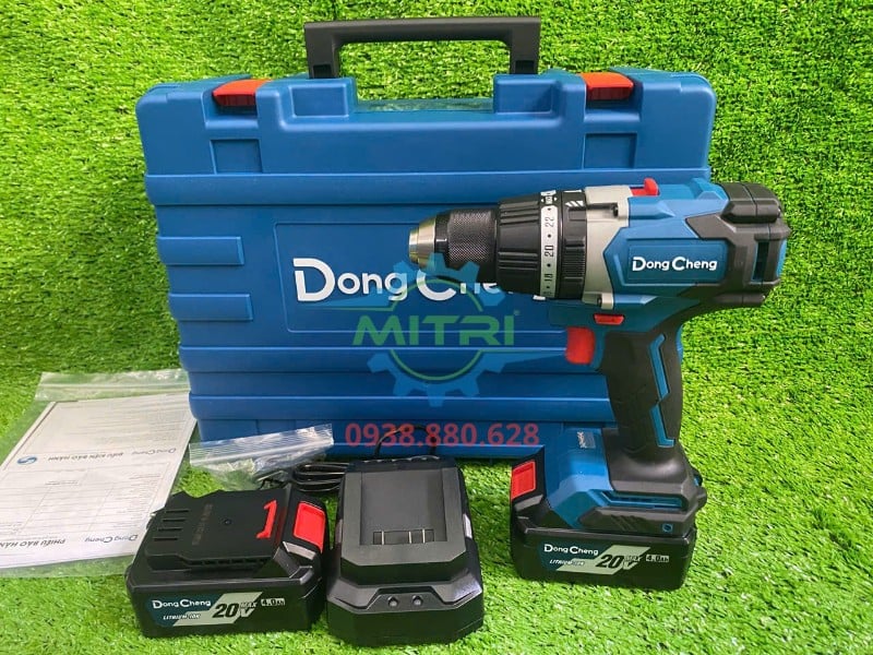 Bộ máy khoan 3 chức năng Dongcheng DCJZ03-13 kèm 2 pin 4.0Ah sạc phụ kiện và vali