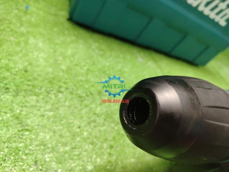 Miệng đầu kẹp mũi SDS-MAX Makita HM1213C Miệng đầu kẹp mũi SDS-MAX Makita HM1213C