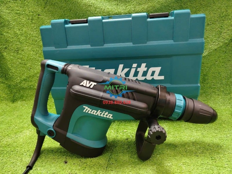 Makita HM1213C nhìn chéo bên trái