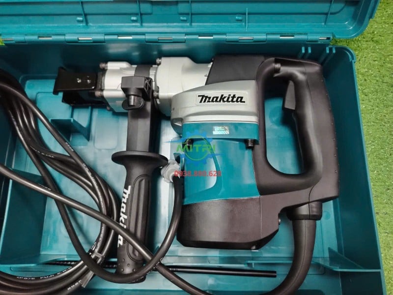 Máy khoan bê tông Makita HR3530 đặt trong hộp nhựa Máy khoan bê tông Makita HR3530 đặt trong hộp nhựa