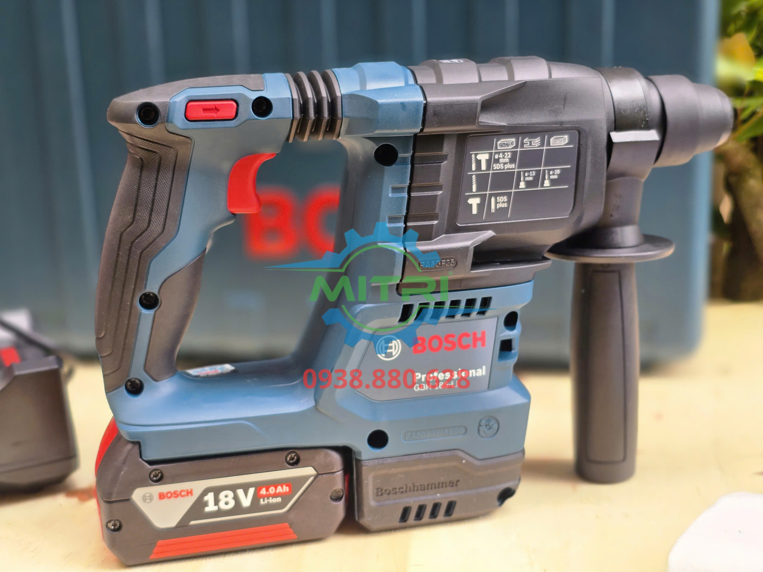 Máy khoan Bosch GBH 185-LI dùng pin 18V bộ SET 4Ah