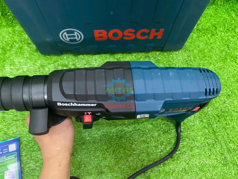 Máy khoan búa Bosch GBH 2-24 DFR 790W toàn thân nhìn ngang