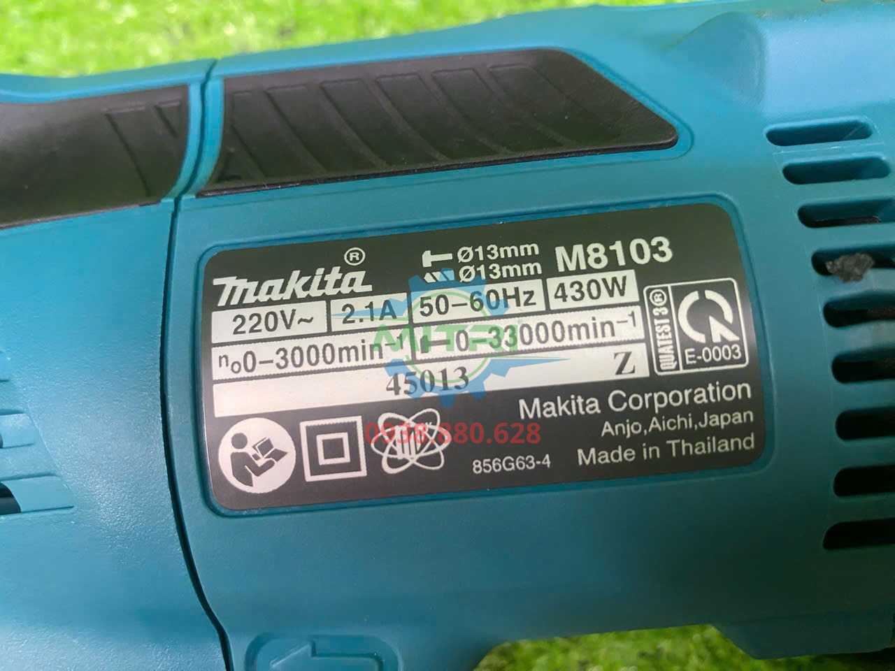Bộ Máy khoan búa Makita M8103KX2B cho nhu cầu sửa chữa phù hợp