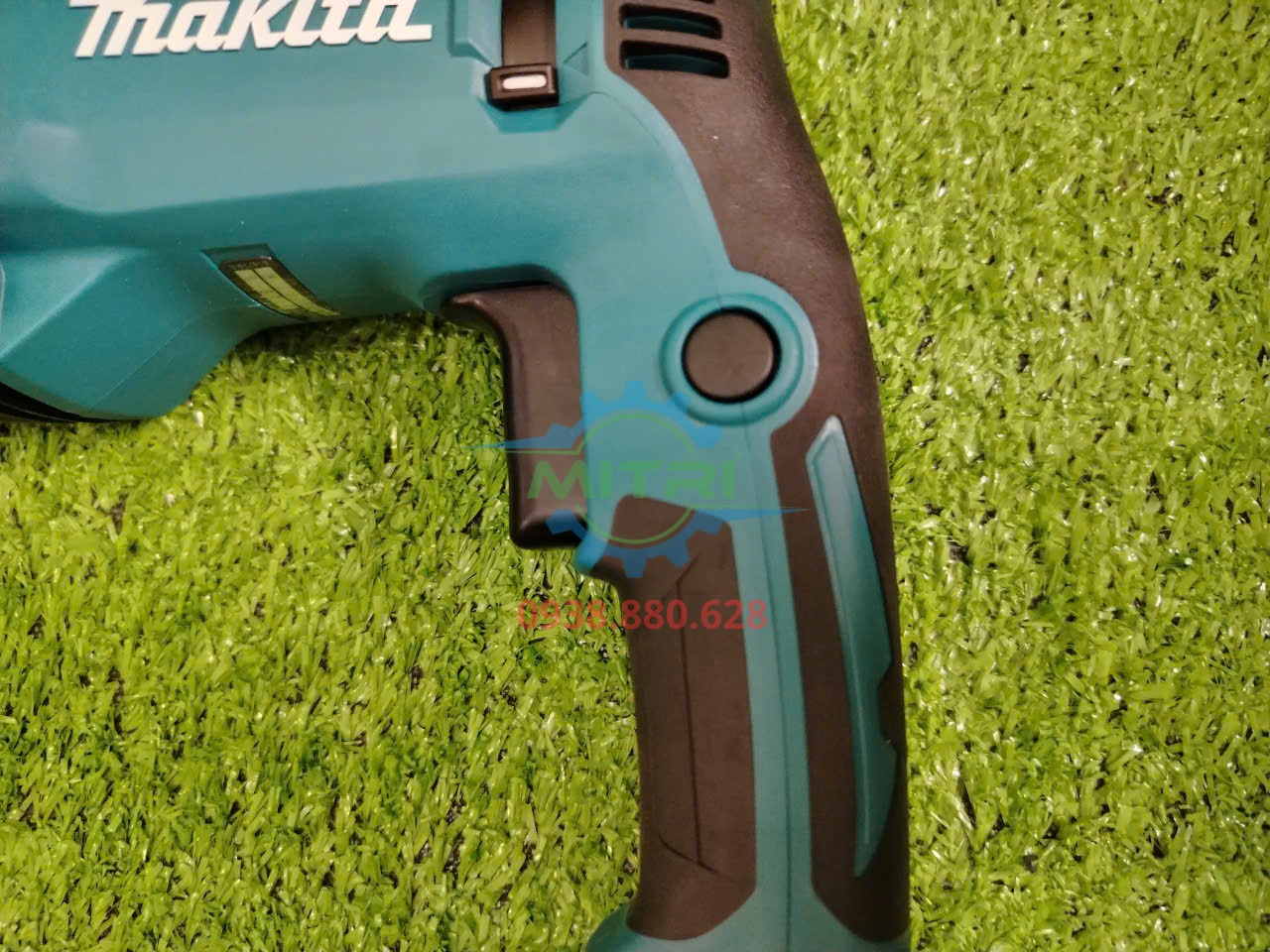 Makita HR2670 SDS-PLUS Máy khoan búa chuyên dụng Makita HR2670 chuôi SDS-PLUS